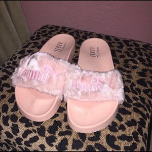 Fenty puma slides